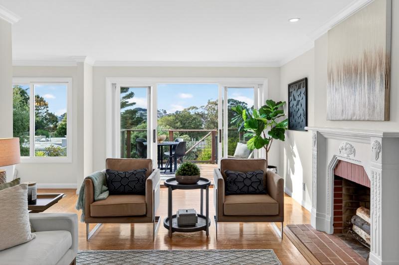 135 Knollview Way, Midtown Terrace Second Photo